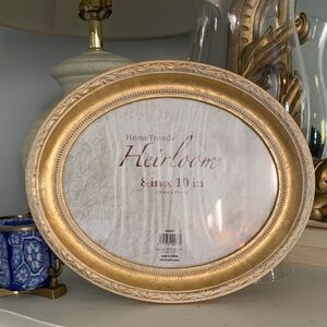 Gold oval picture‎ frame new vintage style Victorian home decor 8”x10” new